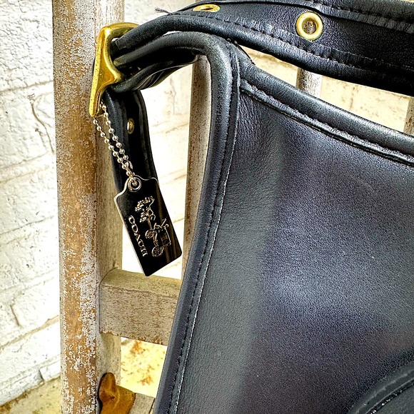 Vintage COACH small Legacy Crossbody bag w Sparkly Star Coach bag tag - Picture 14 of 16